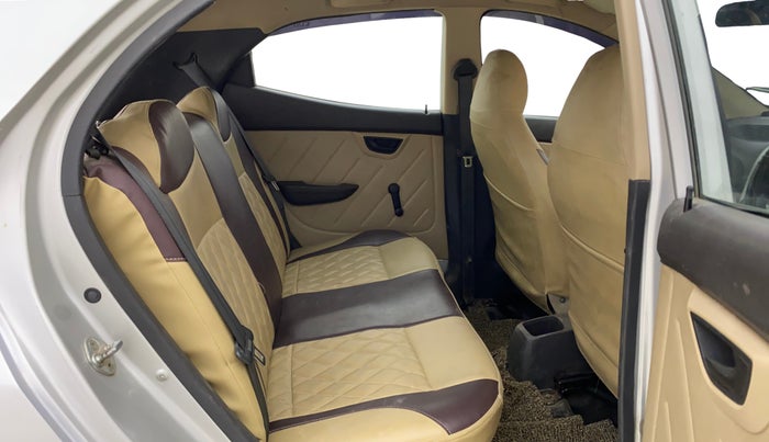 2018 Hyundai Eon ERA +, Petrol, Manual, 50,855 km, Right Side Rear Door Cabin