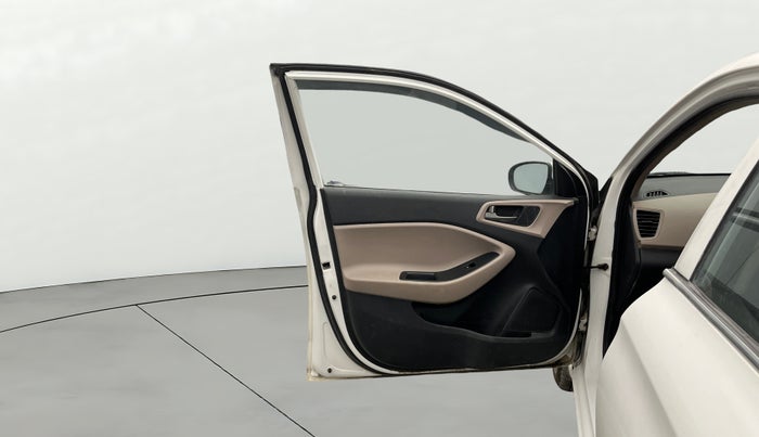 2015 Hyundai Elite i20 SPORTZ 1.2 (O), CNG, Manual, 72,732 km, LHS Front Door