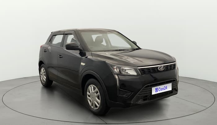 2021 Mahindra XUV300 W4 1.2 PETROL, Petrol, Manual, 31,717 km, SRP