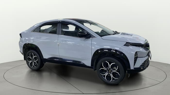 2024 Tata Curvv Creative Plus S 1.2 Petrol 6MT, Petrol, Manual, 13,067 km, Right Front Diagonal