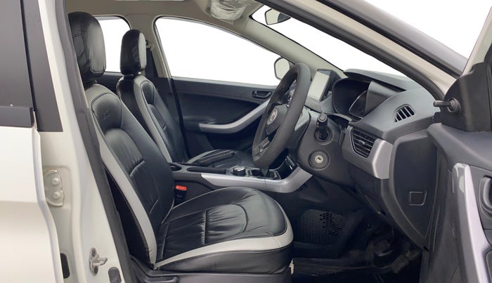 2023 Tata NEXON XE PETROL, Petrol, Manual, 46,258 km, Right Side Front Door Cabin