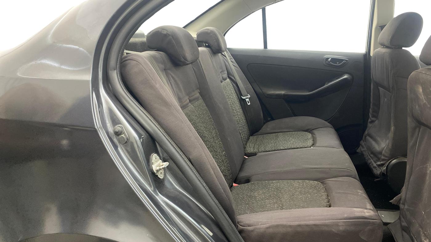 2016 Tata Zest XMS PETROL, Petrol, Manual, 91,710 km, Right Side Rear Door Cabin