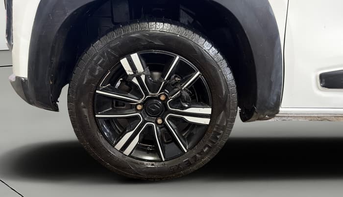 2023 Renault Kwid CLIMBER MT 1.0, Petrol, Manual, 43,742 km, Left Front Wheel