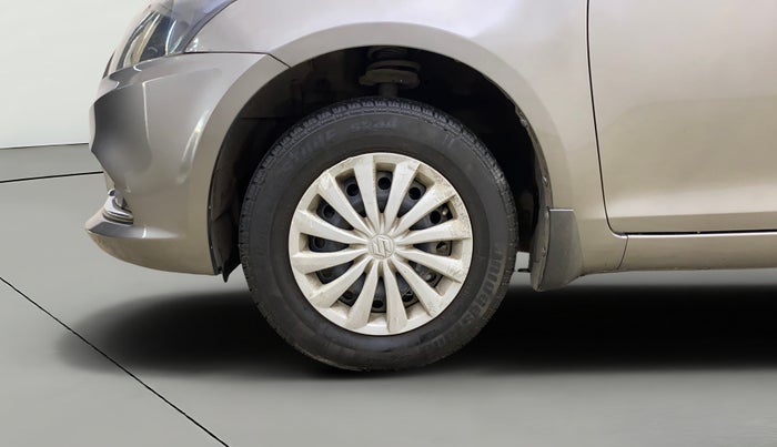 2016 Maruti Swift Dzire VDI, Diesel, Manual, 97,618 km, Left Front Wheel