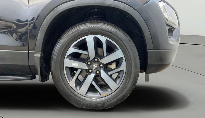 2022 Tata Safari XZ PLUS DARK EDITION, Diesel, Manual, 73,479 km, Right Front Wheel