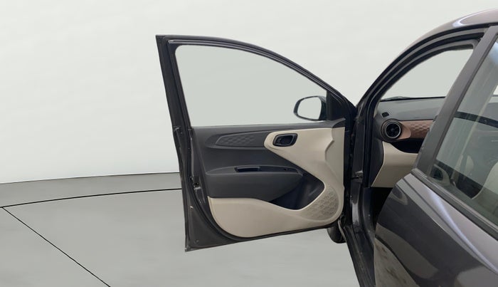 2020 Hyundai AURA S 1.2 CNG, CNG, Manual, 55,278 km, LHS Front Door