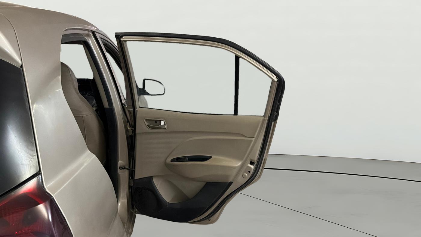 2018 Hyundai NEW SANTRO MAGNA CNG, CNG, Manual, 92,471 km, RHS Rear Door