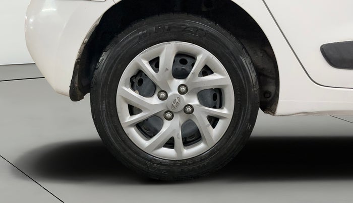 2019 Hyundai Grand i10 MAGNA 1.2 KAPPA VTVT, Petrol, Manual, 66,311 km, Right Rear Wheel