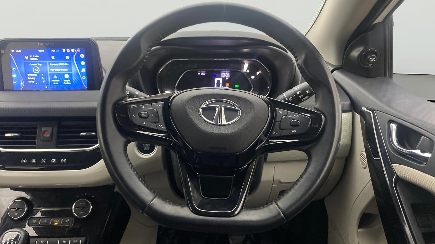 2023 Tata NEXON XZ PLUS PETROL SUNROOF, Petrol, Manual, 17,835 km, Steering Wheel Close Up