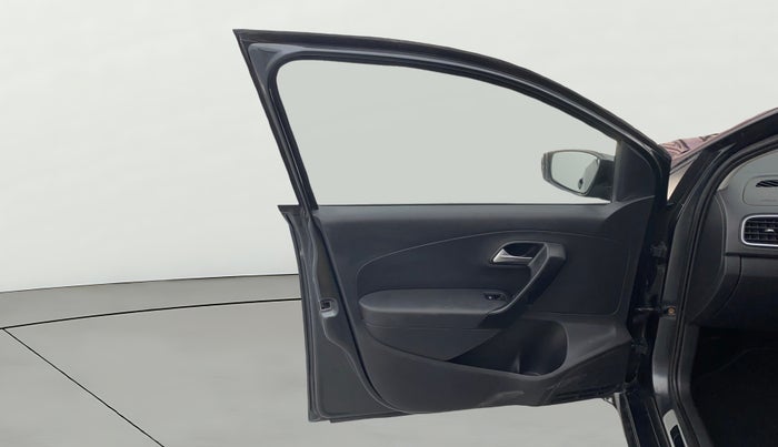 2017 Volkswagen Vento ALLSTAR 1.6, Petrol, Manual, 1,10,750 km, LHS Front Door