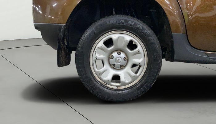 2015 Renault Duster 85 PS RXL DIESEL, Diesel, Manual, 80,782 km, Right Rear Wheel