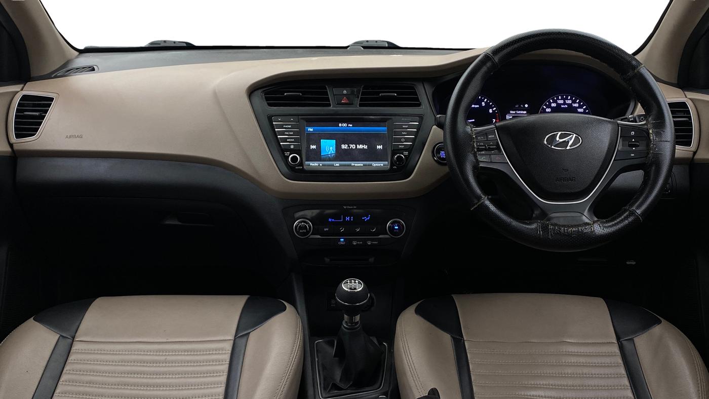 2016 Hyundai Elite i20 ASTA 1.2 (O), Petrol, Manual, 76,595 km, Dashboard