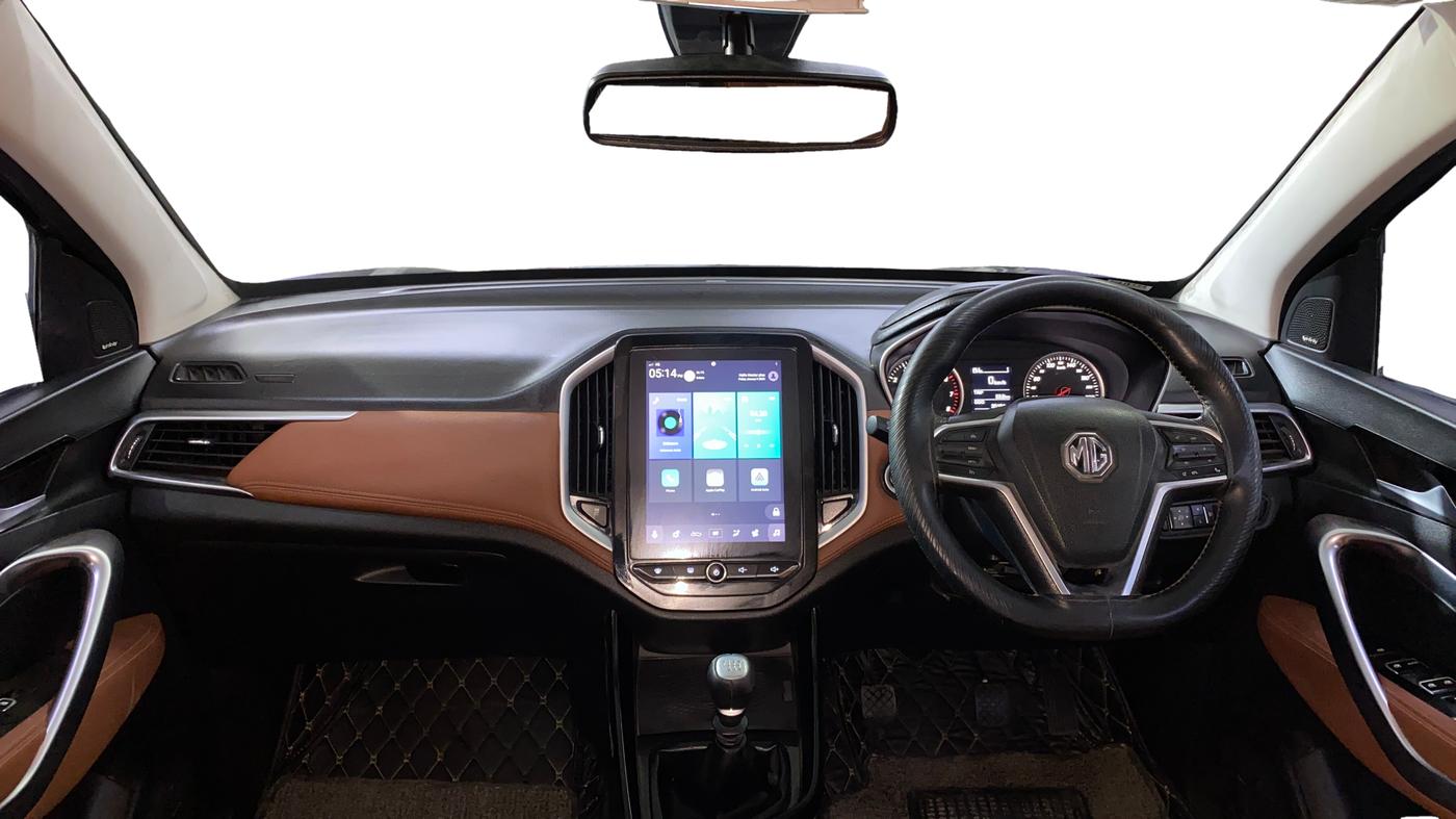 2021 MG HECTOR PLUS SELECT 2.0 DIESEL TURBO MT 7-STR, Diesel, Manual, 30,192 km, Dashboard