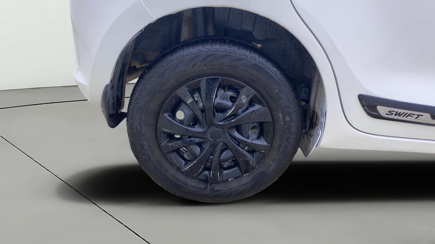 2020 Maruti Swift VXI, Petrol, Manual, 58,254 km, Right Rear Wheel