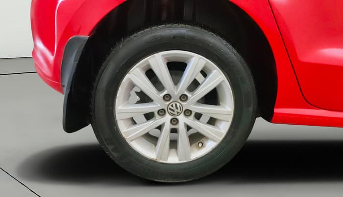 2014 Volkswagen Polo HIGHLINE1.2L, Petrol, Manual, 45,977 km, Right Rear Wheel