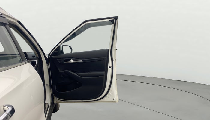 2022 KIA SELTOS HTE 1.5 DIESEL, Diesel, Manual, 62,750 km, RHS Front Door