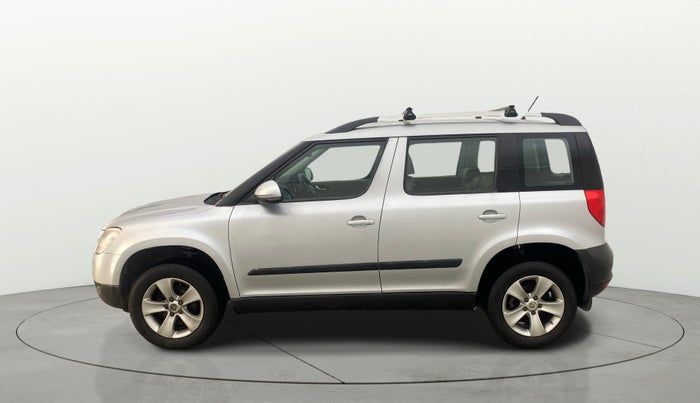 2013 Skoda Yeti AMBITION 2.0 TDI CR 4X2, Diesel, Manual, 71,866 km, Left Side