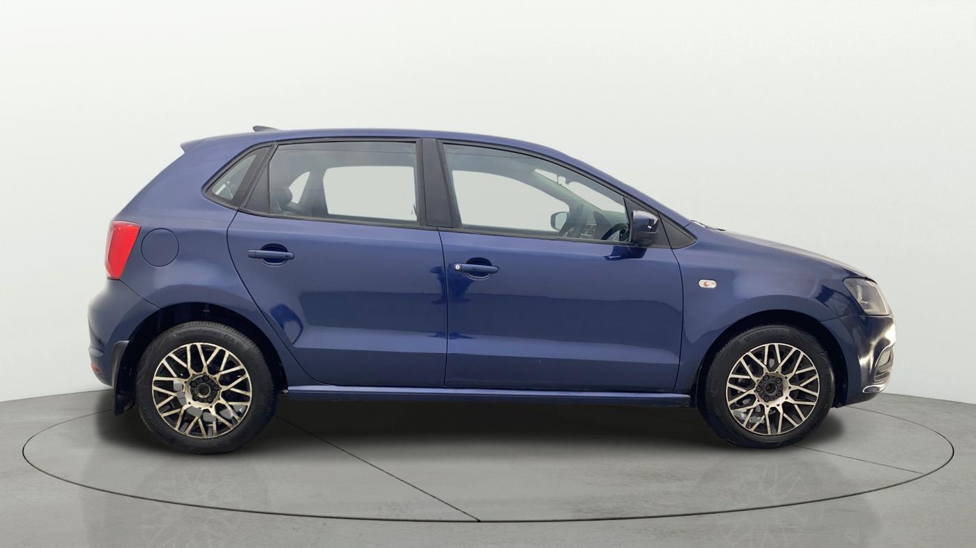 2015 Volkswagen Polo COMFORTLINE 1.5L, Diesel, Manual, 83,146 km, Right Side View