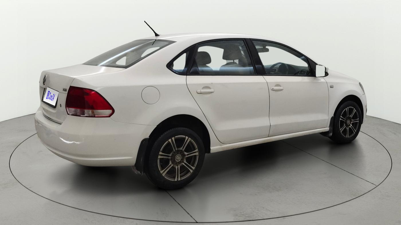 2015 Volkswagen Vento HIGHLINE PETROL AT, Petrol, Automatic, 60,126 km, Right Back Diagonal