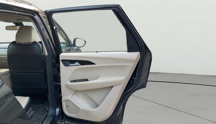 2021 MG HECTOR SHARP 1.5 DCT PETROL, Petrol, Automatic, 95,379 km, RHS Rear Door