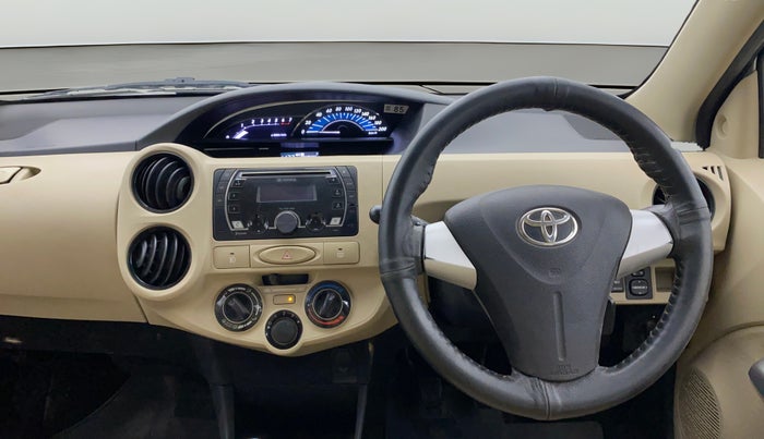 2017 Toyota Etios Liva V, Petrol, Manual, 55,771 km, Steering Wheel Close Up