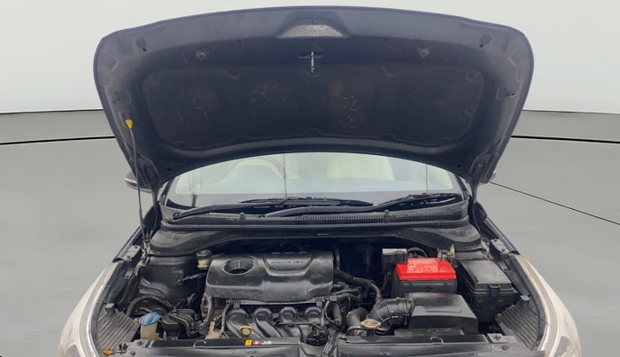 2017 Hyundai Verna 1.6 VTVT SX, Petrol, Manual, 79,333 km, Open Bonet