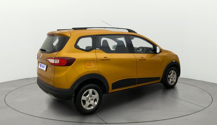 2019 Renault TRIBER RXZ, Petrol, Manual, 66,095 km, Right Back Diagonal