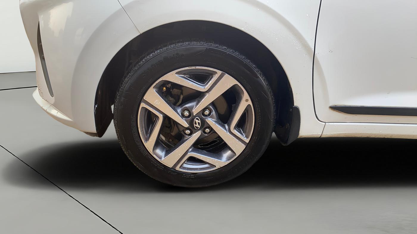 2022 Hyundai AURA SX PLUS 1.2 AMT, Petrol, Automatic, 67,386 km, Right Front Wheel