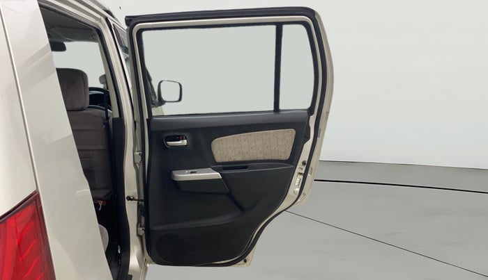 2016 Maruti Wagon R 1.0 VXI (O) AMT, Petrol, Automatic, 33,469 km, RHS Rear Door