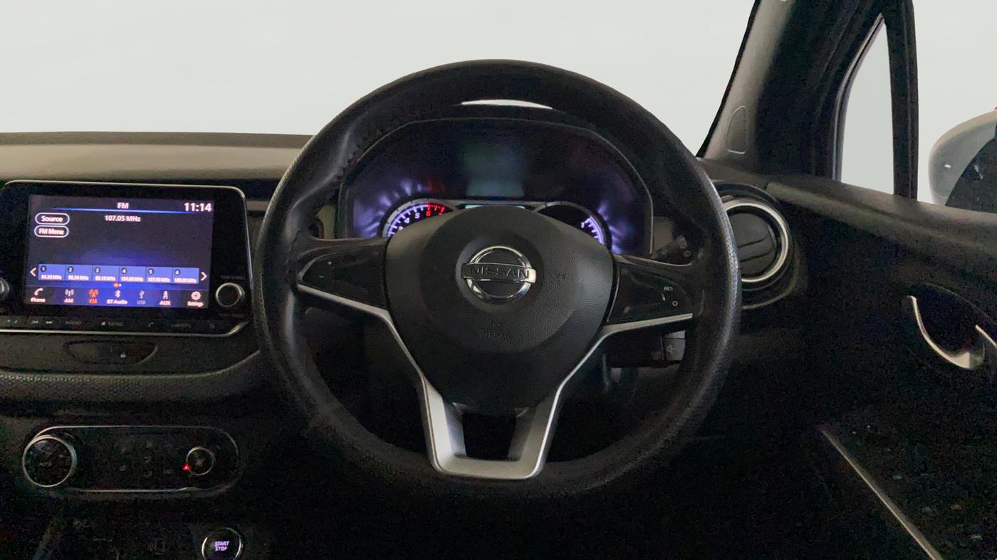 2021 Nissan Kicks XV PREMIUM TURBO 1.3, Petrol, Manual, 12,345 km, Steering Wheel Close Up