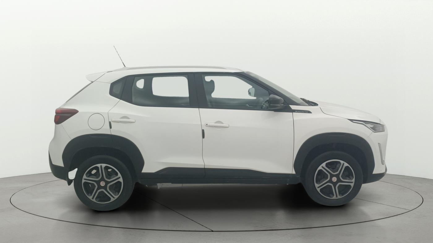 2021 Nissan MAGNITE XL, Petrol, Manual, 19,446 km, Right Side View