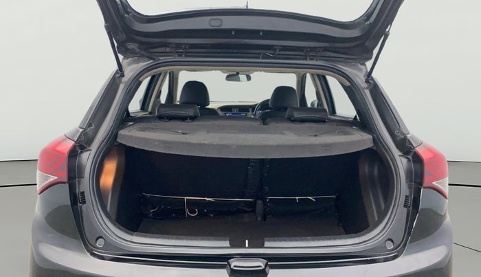 2016 Hyundai Elite i20 ASTA 1.2 (O), Petrol, Manual, 64,574 km, Boot Open Zoomed View