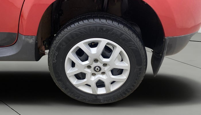 2018 Renault Duster RXL PETROL, Petrol, Manual, 20,319 km, Left Rear Wheel
