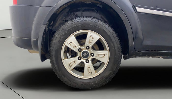 2013 Mahindra XUV500 W8, Diesel, Manual, 97,655 km, Right Rear Wheel
