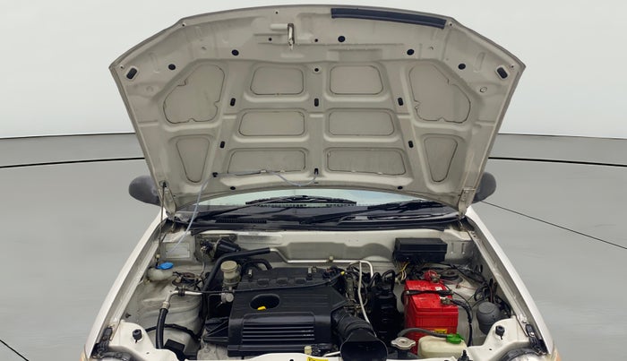 2013 Maruti Alto K10 LXI, Petrol, Manual, 63,092 km, Open Bonet