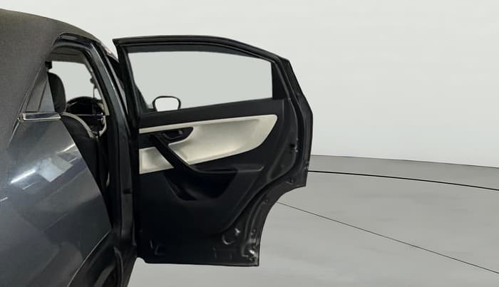 2024 Tata Curvv Pure Plus S 1.5 Diesel 6MT, Diesel, Manual, 56,187 km, RHS Rear Door