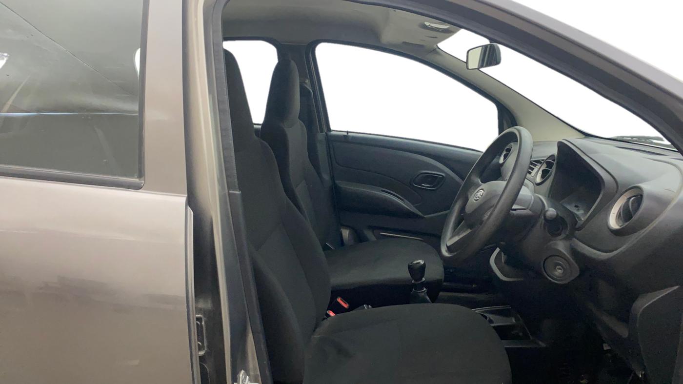 2018 Datsun Redi Go D, Petrol, Manual, 22,314 km, Right Side Front Door Cabin