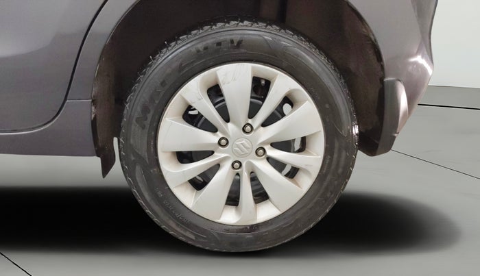 2018 Maruti Baleno DELTA PETROL 1.2, Petrol, Manual, 13,144 km, Left Rear Wheel