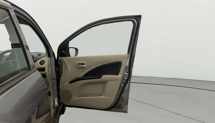 2016 Maruti Celerio VXI AMT, Petrol, Automatic, 48,902 km, RHS Front Door