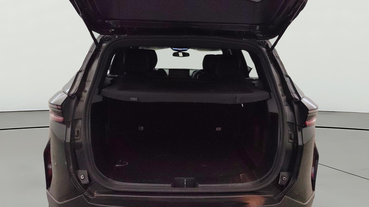 2024 Tata Harrier FEARLESS DARK EDITION AT, Diesel, Automatic, 44,841 km, Boot Open Zoomed View