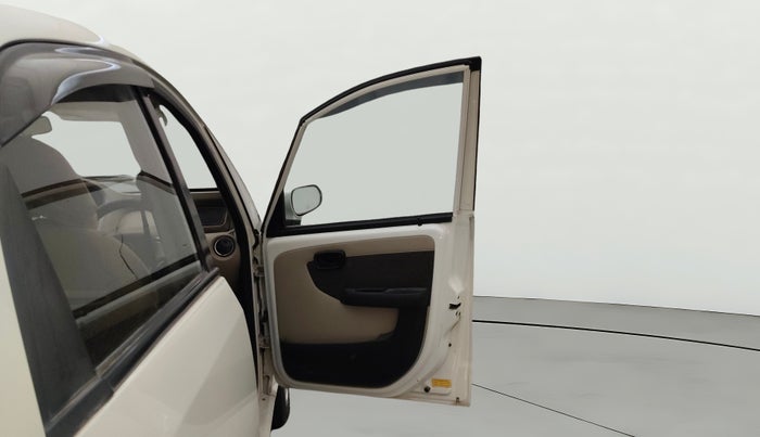 2015 Tata Nano TWIST XT, Petrol, Manual, 6,772 km, RHS Front Door