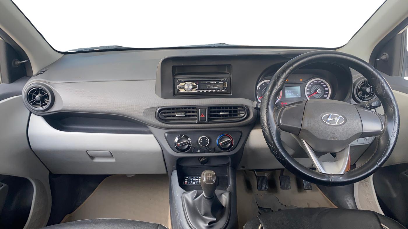 2022 Hyundai GRAND I10 NIOS ERA 1.2 KAPPA VTVT, Petrol, Manual, 58,830 km, Dashboard