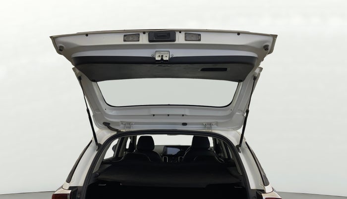 2022 KIA SONET HTK 1.2, Petrol, Manual, 98,946 km, Boot Door Open