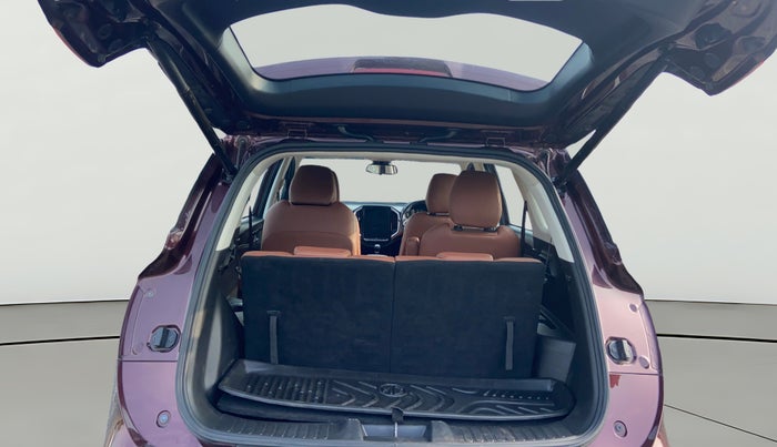 2020 MG HECTOR PLUS SHARP 2.0 DIESEL TURBO MT 6-STR, Diesel, Manual, 35,418 km, Boot Open Zoomed View