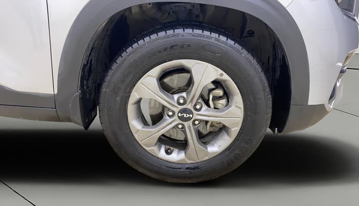 2022 KIA SELTOS HTK PLUS 1.5, Petrol, Manual, 46,327 km, Right Front Wheel