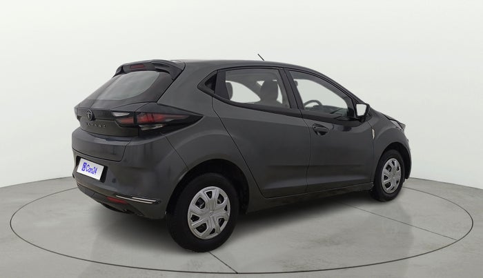 2021 Tata ALTROZ XE PETROL, Petrol, Manual, 33,213 km, Right Back Diagonal