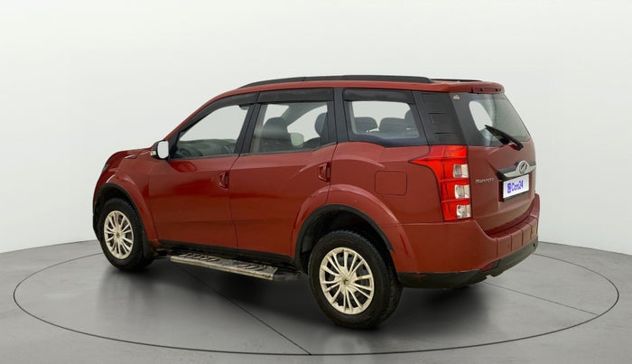 2016 Mahindra XUV500 W6, Diesel, Manual, 1,29,634 km, Left Back Diagonal