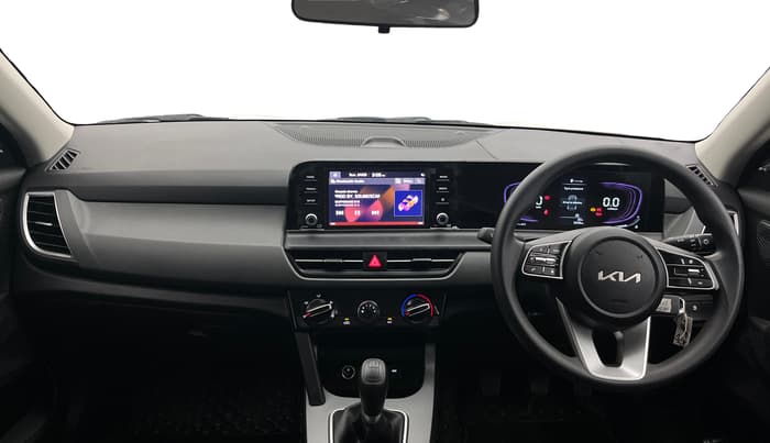 2025 KIA SELTOS HTE (O)1.5 Petrol MT, Petrol, Manual, 5,525 km, Dashboard