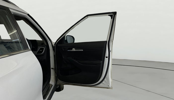 2022 KIA SELTOS HTK 1.5 PETROL, Petrol, Manual, 80,041 km, RHS Front Door