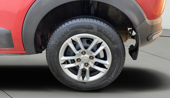 2020 Renault TRIBER RXT, Petrol, Manual, 62,986 km, Left Rear Wheel